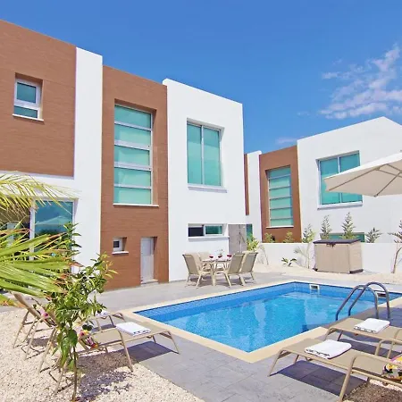 Kpalaa18 * Paralimni